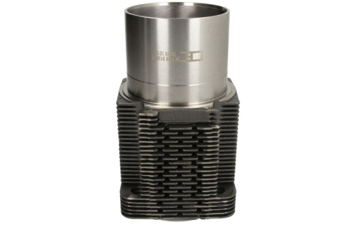 Piese Auto - Camasa cilindru (diametru interior: 102mm, lungime: 220mm, diametru flansa: 124,5mm) potrivit DEUTZ potrivit DEUTZ FAHR AGROPRIMA, AGROSTAR / AGROSTAR DX, AGROXTRA, DX BF4L913-F6L913 01.78-12.96