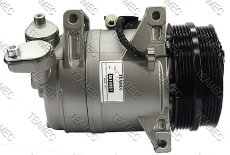 Piese Auto - Compresor AC clima VOLVO C30, C70 II, V50; FORD KUGA I 2.4/2.5 intre 2004-2012