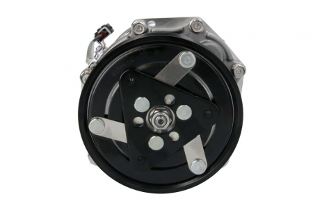 Compresor clima auto aer conditionat potrivit AUDI A3, TT; FORD GALAXY I; SEAT ALHAMBRA, CORDOBA, CORDOBA VARIO, IBIZA II, LEON, TOLEDO II; SKODA OCTAVIA I; VW BORA, BORA I, GOLF IV 1.4-2.8 03.95-12.1 [1]