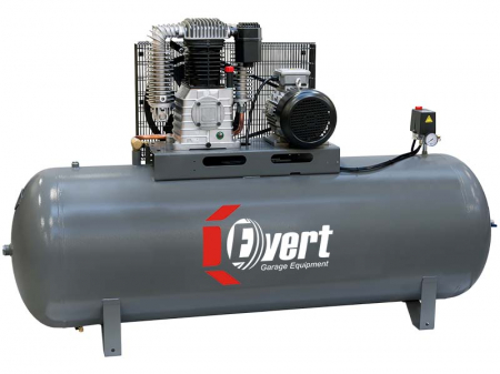 Compresoare pneumatice - Compresor cu piston EVERT, 5,5 kW 400V 10-11 bar, eficienta: 1000l/min., rezervor: 500L, numar cilindri: 2buc