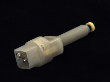 Piese Auto - Comutator lumini frana potrivit AUDI A4 B5, A6 C4, A6 C5, A8 D2; VW PASSAT B5, PASSAT B5.5 03.94-05.05