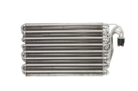 Climatizare - Evaporizator aer conditionat BMW Seria 5 (E39), X5 (E53) 2.0-4.9 intre 1995-2006