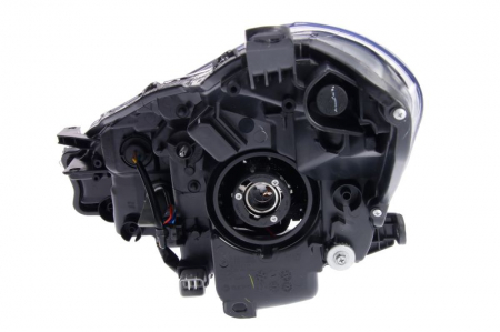 Far dreapta (HIR2, electric, fundal cromat) TOYOTA YARIS 2014-2017 [1]