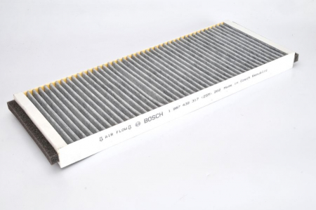 Filtru aer habitaclu - Filtru aer habitaclu cu carbon activ AUDI 80, A4, A6, CABRIOLET, COUPE; VW PASSAT 1.6-2.8 intre 1988-2005