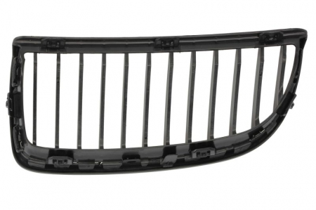 Grila fata dreapta BMW Seria 3 intre 2004-2008 [1]
