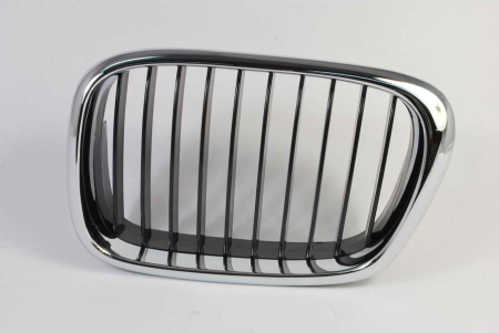Grila fata stanga BMW Seria 5 intre 2000-2004 [1]