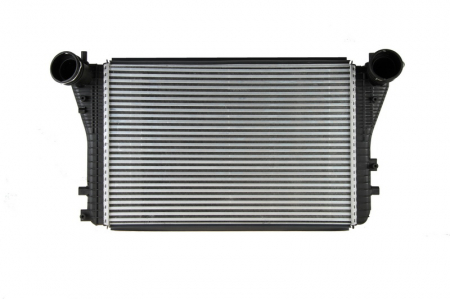 Intercooler - Intercooler AUDI A3, TT; SEAT ALTEA, ALTEA XL, LEON, TOLEDO III; SKODA OCTAVIA II, SUPERB II, YETI; VW CADDY III, EOS, GOLF PLUS, GOLF V, GOLF VI, JETTA III, PASSAT, PASSAT ALLTRACK 1.4-2.0D dupa 2003