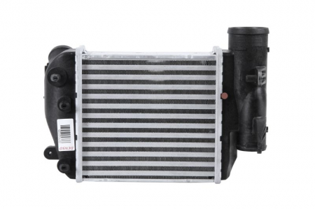 Intercooler - Intercooler (dreapta) AUDI A6 3.0D intre 2005-2011