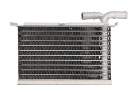 Intercooler potrivit AUDI A1, A3, A4 B7; SEAT ALTEA, ALTEA XL, IBIZA IV, IBIZA IV SC, IBIZA IV ST, LEON, TOLEDO III, TOLEDO IV; SKODA FABIA II, OCTAVIA II, RAPID, ROOMSTER 1.2-2.0 dupa 2004 [1]