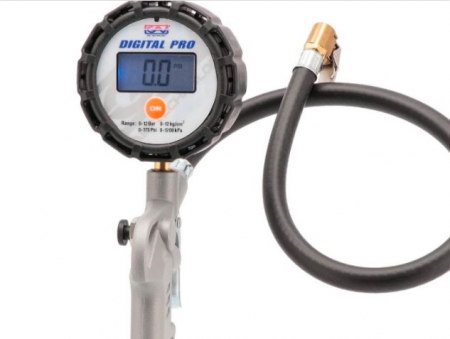 Echipamente - Pistol de umflare, pentru pompare, pentru verificarea presiunii aerului, digital, presiune bar: 0-12 bar, presiune psi: 0-174 psi, conector: 1/4, vehicule agricole; autobuze; masini de livrare; autotu