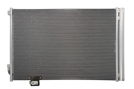 Radiator AC condensator cu uscator potrivit MERCEDES C (C204), C T-MODEL (S204), C (W204), CLS (C218), CLS SHOOTING BRAKE (X218), E T-MODEL (S212), E (W212), SL (R231), SLK (R172) 5.5/6.0/6.2 dupa 200 [1]