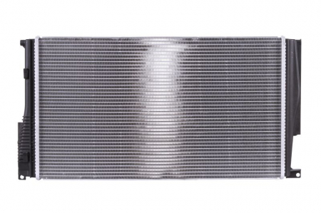 Radiator apa - Radiator apa racire motor (transmisie automata) BMW Seria 1 (F20), 1 (F21), 2 (F22, F87), 2 (F23), 3 (F30, F80), 3 (F31), 3 GRAN TURISMO (F34), 4 (F32, F82), 4 (F33, F83), 4 GRAN COUPE (F36) 1.5D-2.0D
