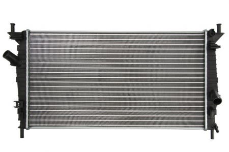 Radiator apa - Radiator apa racire motor (transmisie manuala) VOLVO C30, C70 II, S40 II, V50; FORD C-MAX, FOCUS C-MAX, FOCUS II; MAZDA 3 1.4-2.5 intre 2003-2012