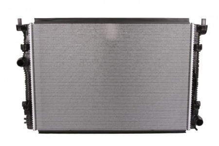 Radiator apa - Radiator racire motor potrivit AUDI A3, Q3, TT 2.5