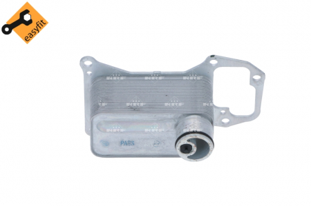 Radiator ulei - Radiator ulei termoflot (cu garnitura) potrivit BMW Seria 3 (E90), 3 (E91), 3 (E92), 3 (E93), 5 (F10), 5 (F11), 5 GRAN TURISMO (F07), 7 (F01, F02, F03, F04), X5 (E70), X6 (E71, E72) 3.0D 06.05-02.17