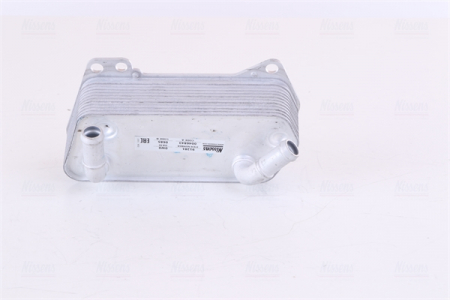 Radiator ulei termoflot potrivit AUDI A1, A3, Q3, TT; SEAT ALHAMBRA, ATECA, LEON, LEON SC, LEON ST; SKODA KODIAQ, OCTAVIA III, SUPERB III; VW ARTEON, BEETLE, CADDY ALLTRACK 1.4-2.0D 10.03- [1]