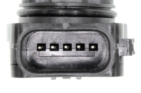 Senzor debitmetru (5 pin, ) potrivit VOLVO S80 II, V40, V60 I, V70 III, XC60 I, XC70 II; LEXUS CT, ES, GS, IS III, LFA, NX, RC, RX; MITSUBISHI ASX, ECLIPSE, L200 / TRITON, LANCER VIII 1.3-4.8 06.05- [1]