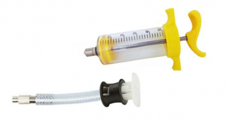 Echipamente service AC - Seringa cu adaptor pentru statiile de incarcat cu aer conditionat