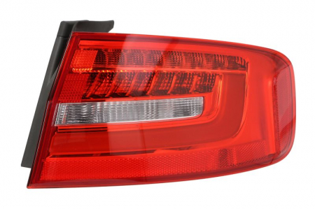 Stopuri - Stop lampa spate dreapta exterior pentru becuri/LED, culoare semnalizator alb, culoare sticla rosu, lumini marsalier AUDI A4 B8 Sedan intre 2011-2016
