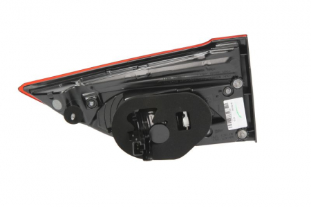 Stop spate Stanga (partea interioara, LED) potrivit TOYOTA AVENSIS 11.08-10.18 [1]