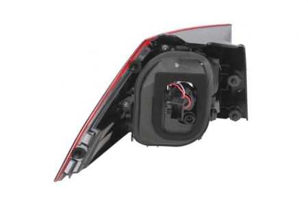 Stop tripla lampa spate dreapta ( exterior , Semnalizator alb, culoare sticla: rosu) VW GOLF HATCHBACK 2012-2017 [1]