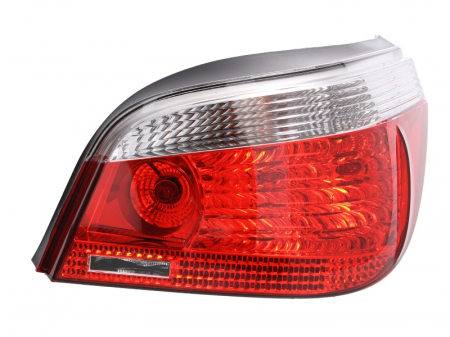 Piese Auto - Stop tripla lampa spate dreapta (Semnalizator alb, culoare sticla: rosu) BMW Seria 5 LIMUZINA 2003-2007