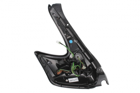 Stop tripla lampa spate dreapta (Semnalizator alb, culoare sticla: rosu, lumini mers inapoi) NISSAN JUKE dupa 2014 [1]