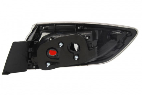 Stop tripla lampa spate stanga ( exterior ) MAZDA 3 HATCHBACK dupa 2009 [1]
