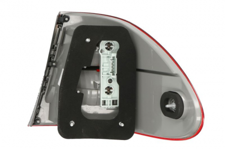 Stop tripla lampa spate stanga ( exterior , Semnalizator fumuriu, culoare sticla: rosu) MERCEDES Clasa E COMBI 2002-2009 [1]