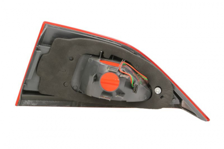Stop tripla lampa spate stanga (interior, culoare sticla: rosu) BMW X1 COMBI 2009-2015 [1]