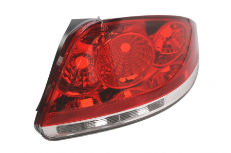 Stopuri - Tripla stop Lampa spate FIAT LINEA (323) 2007-2015