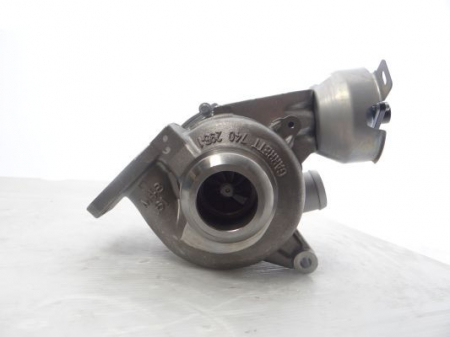 Turbocompresor ( cu set de garnituri) potrivit VOLVO C30, C70 II, S40 II, S80 II, V50, V70 III; FORD C-MAX, FOCUS C-MAX, FOCUS II, FOCUS II/KOMBI, GALAXY II, KUGA I 2.0D 10.03-12.15 [2]