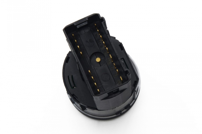 Buton Far A4 B6 / B7 cu functia auto [4]