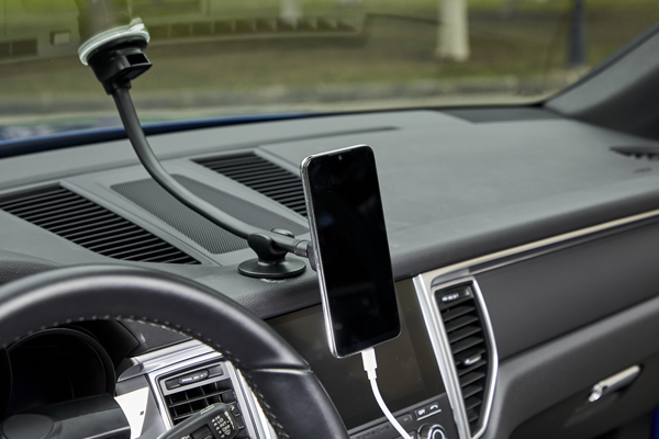SUPORT TELEFON MAGNETIC AUTO CU FIXARE PE PARBRIZ CU VENTUZA [9]