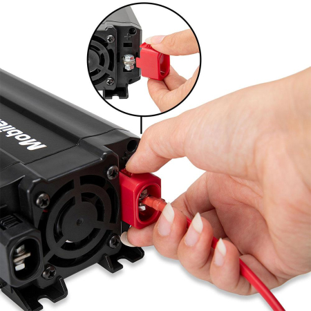 Invertor auto Heyner MobilePower M PRO 300/600 W cu priză schuko și USB [3]
