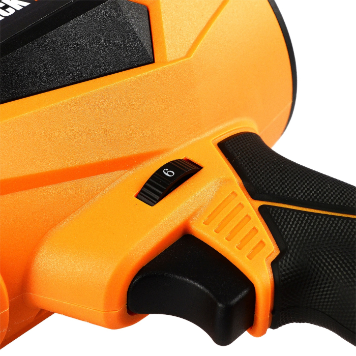 Suflanta mobila fara perii pe acumulatori, cu 6 trepte de viteza, [4]