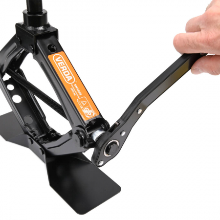 Cric trapezoidal 2t pentru ridicarea masinii cu cheie pentru roti si husa manusi prelungitor SN4570 [4]