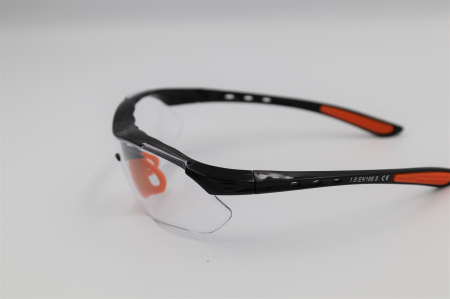 Protectia muncii - Ochelari de protectie transparenti - Claritate si siguranta in orice mediu -Protectie impotriva vantului si a prafului