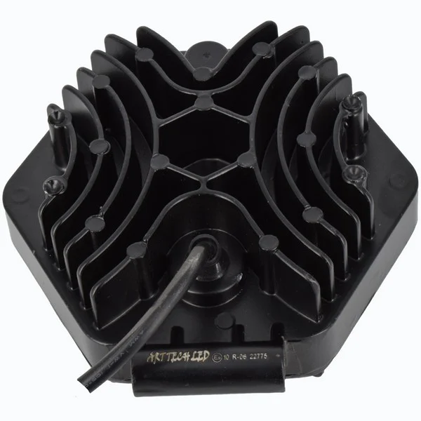 Proiector LED Auto 48W cu Protecție Grătar – 16 LED-uri, Tip Flood, 12-24V (16 cm) [1]