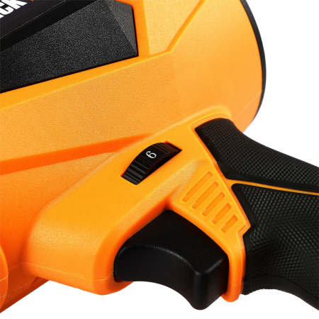 Suflanta mobila fara perii pe acumulatori, cu 6 trepte de viteza, [3]