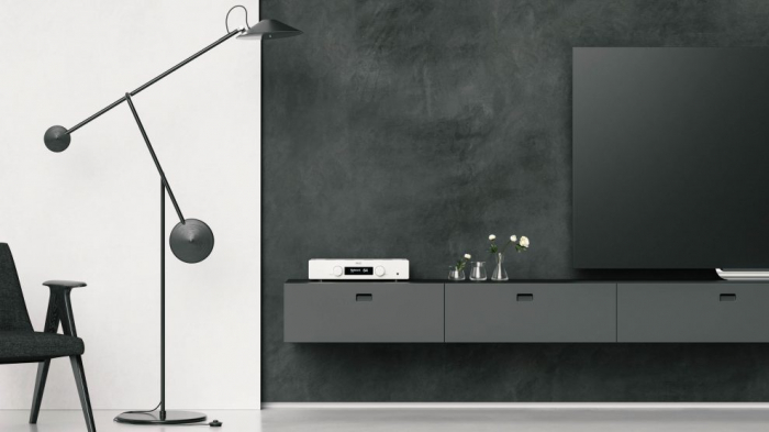 Amplificator cu Streamer Hegel H120 [3]
