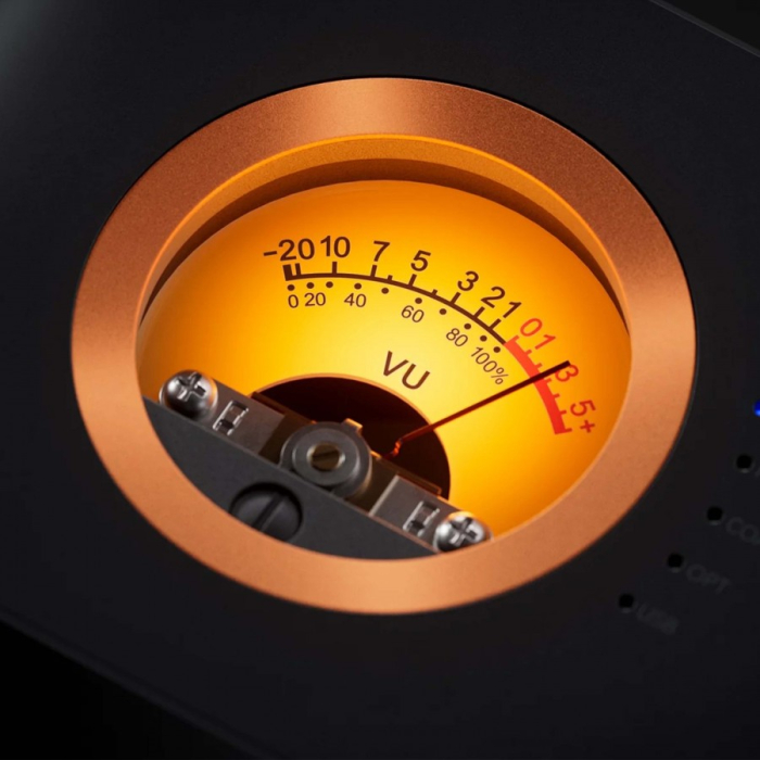 Amplificator integrat 2.1, cu DAC integrat și VU-metru [3]