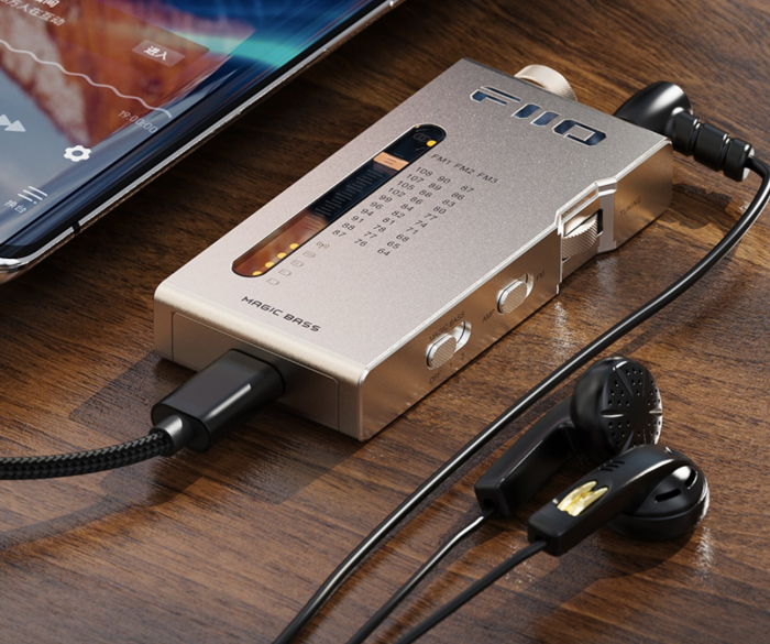 Aparat de radio Fiio RR11 [3]