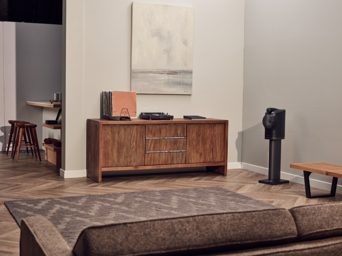 Bowers & Wilkins Formation FS Duo [2]