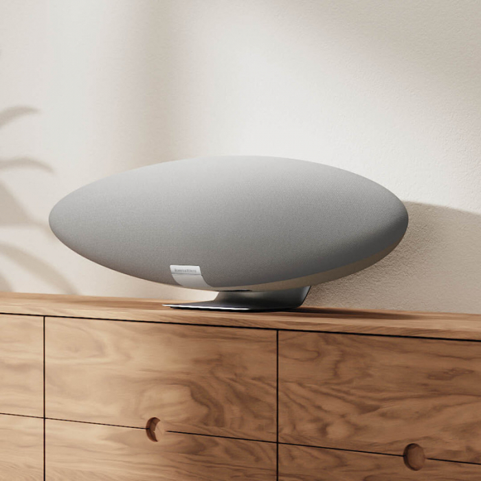 Boxe active Bowers & Wilkins Zeppelin [5]
