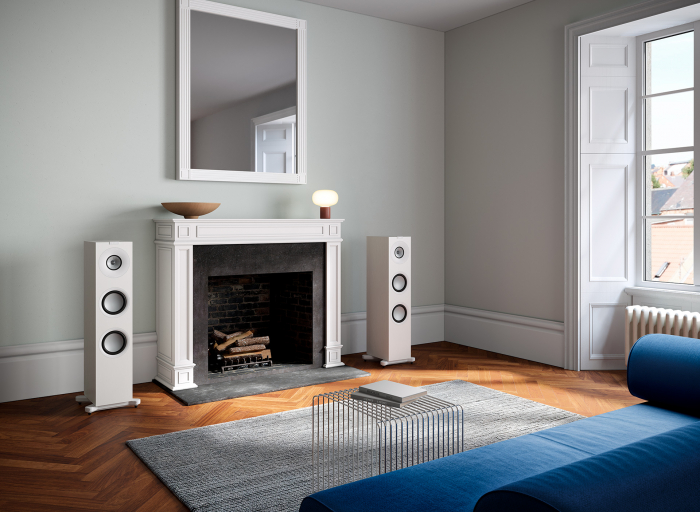 Boxe KEF Q7 Meta [2]