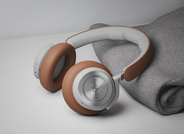 Casti Bang&Olufsen Beoplay HX [2]