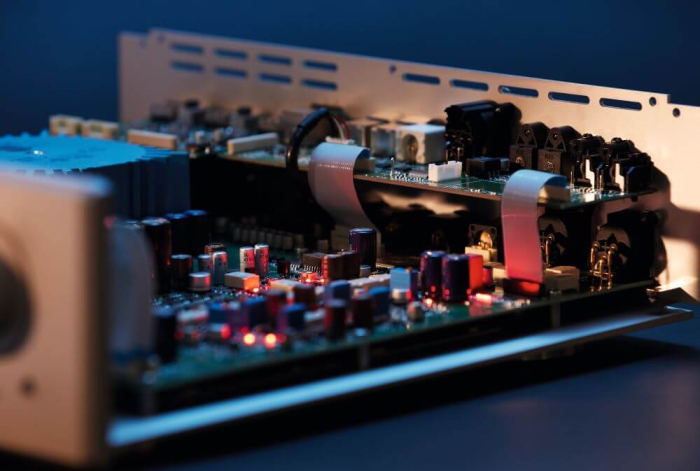 DAC cu preamplificator T+A DAC200 [4]