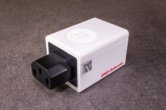 iFi Audio GND Defender [4]