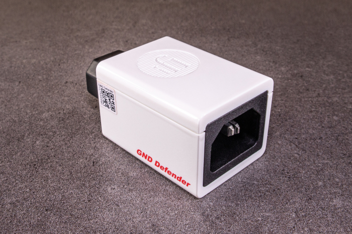 iFi Audio GND Defender [3]